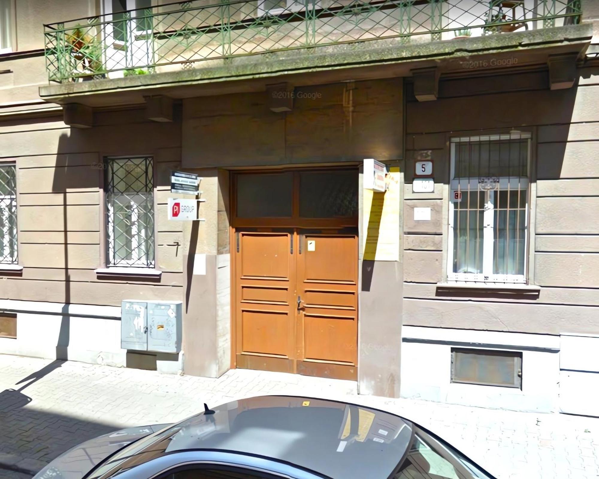 Apartment Mia - Old Town, Ac ブラチスラヴァ エクステリア 写真